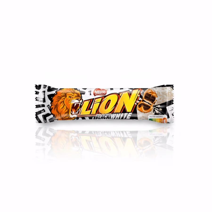 Lion Bar Black and White 42g